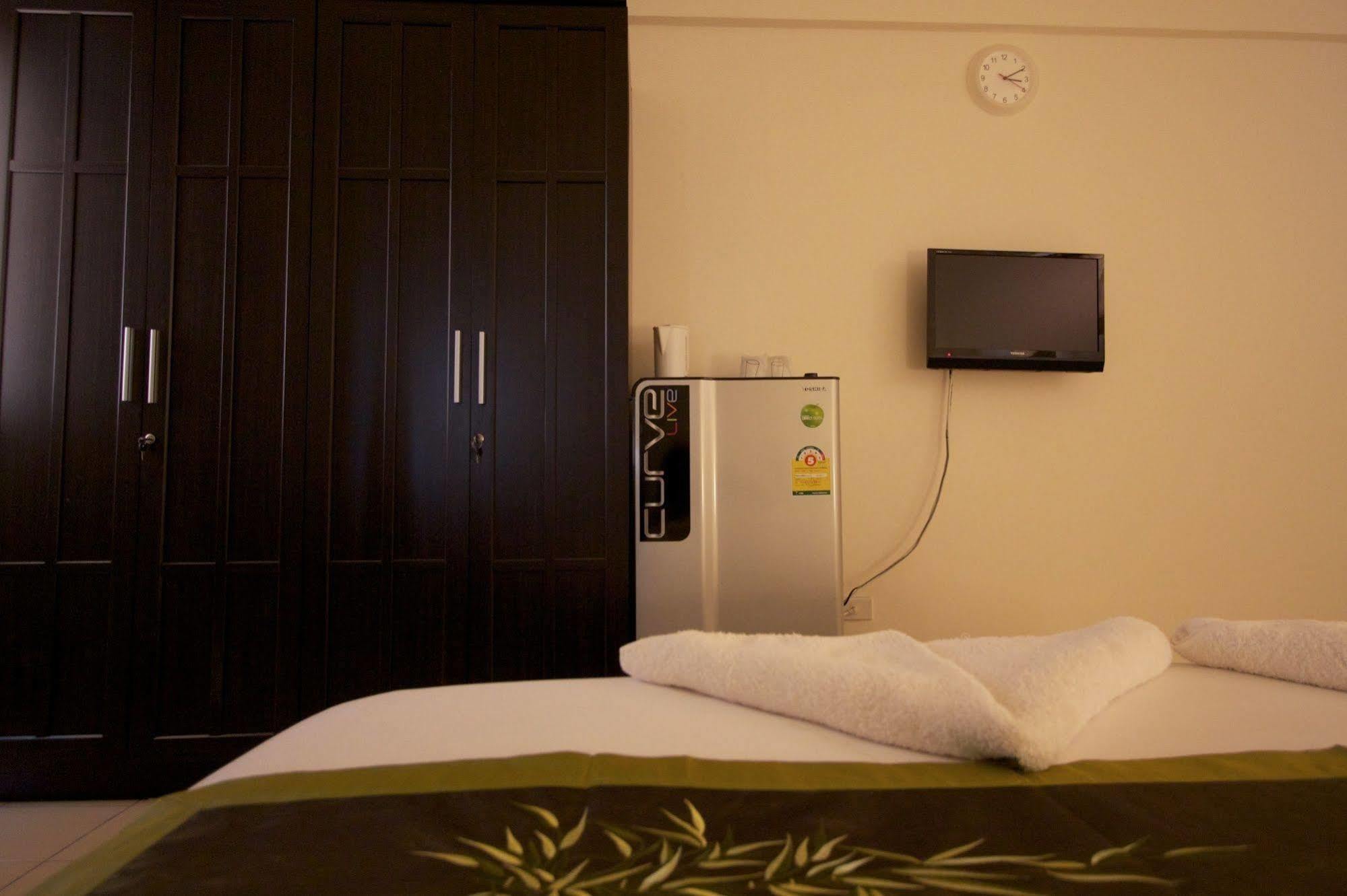 Charn Residence Bangsaen Εξωτερικό φωτογραφία